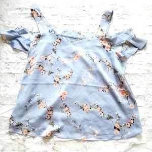 NEW YORK & COMPANY Top